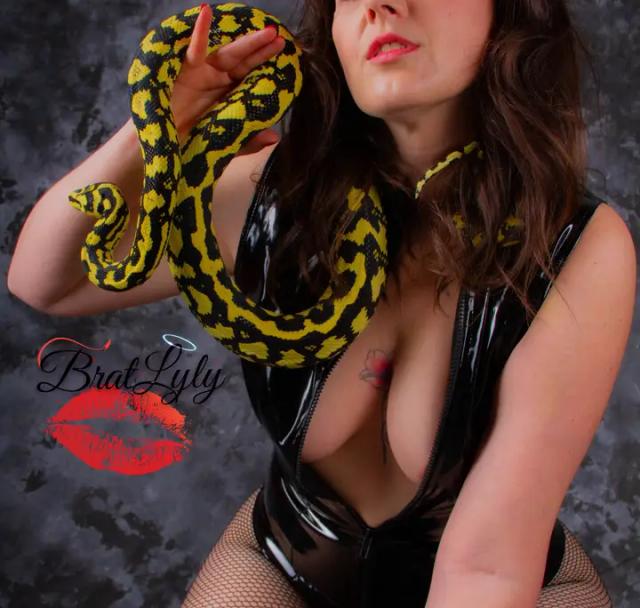 BratLyly