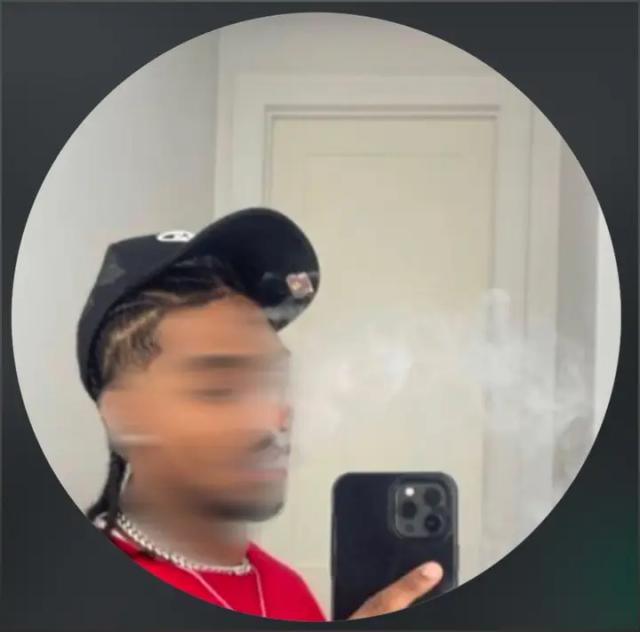 Derrick 🦑