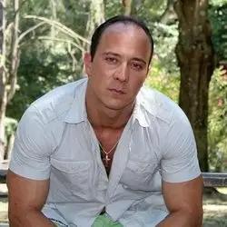 Damian Lee