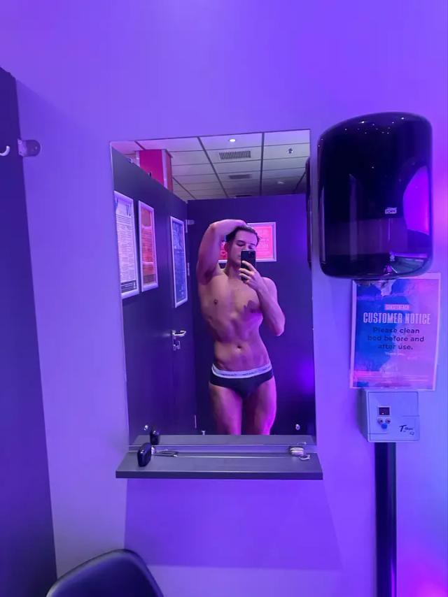 🕊