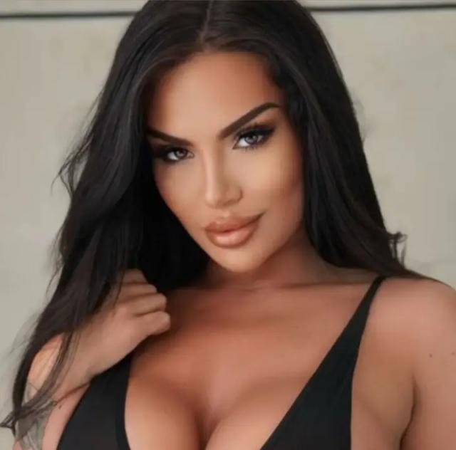Amber Jasmine