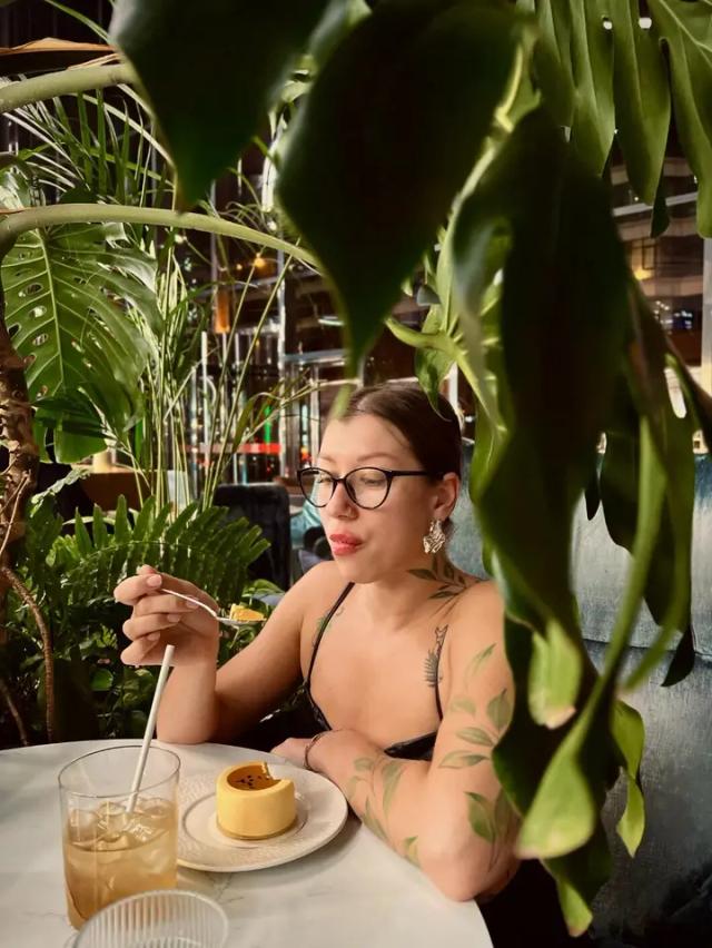 Eva