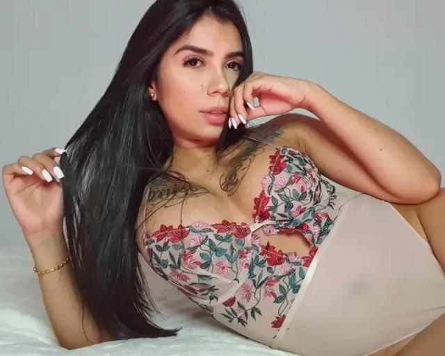 𝐉𝐔𝐀𝐍𝐈𝐓𝐀 𝐅𝐎𝐗 🍑🌹