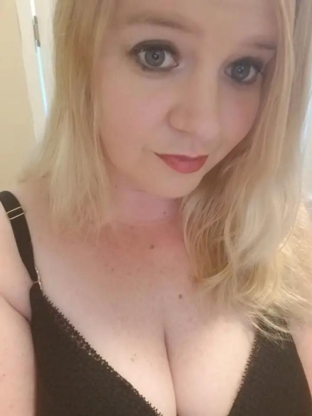 Jenny❤️😘🥰