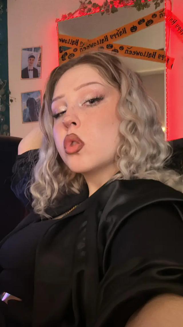 ❄️Icethot1❄️❣️behind the scenes ❣️