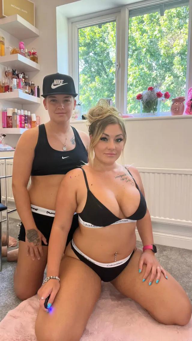 LESBIAN COUPLE 😈🥵