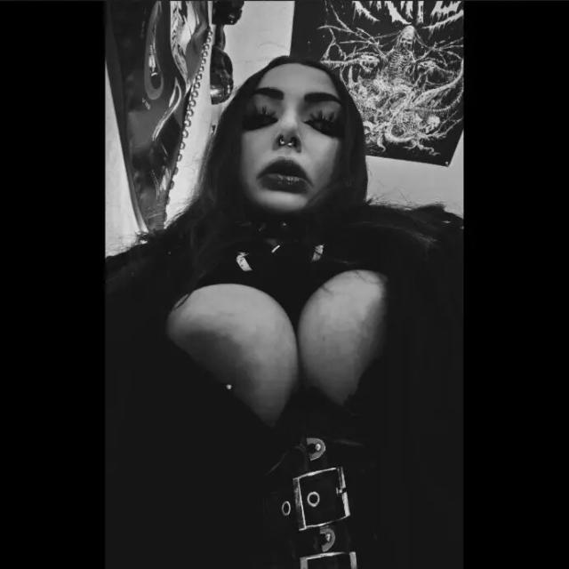 𝕷𝖎𝖑𝖎𝖙𝖍𝕭𝖆𝖙𝖍𝖔𝖗𝖞 🜏 😈 𝕲𝖔𝖙𝖍 𝖘𝖑𝖚⸸ 𝕸𝖎𝖑𝖋 ⁶⁶⁶