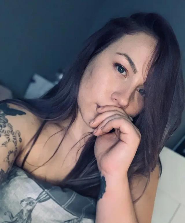 Michala_t