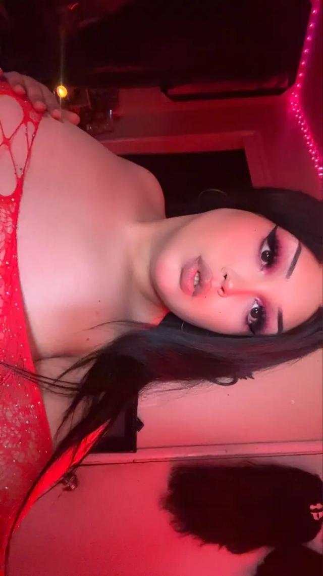 ✨💕Goddess Yazmin💕✨