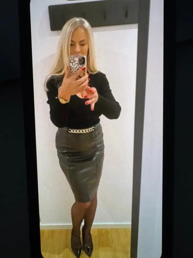 Diana - Lady Next Door