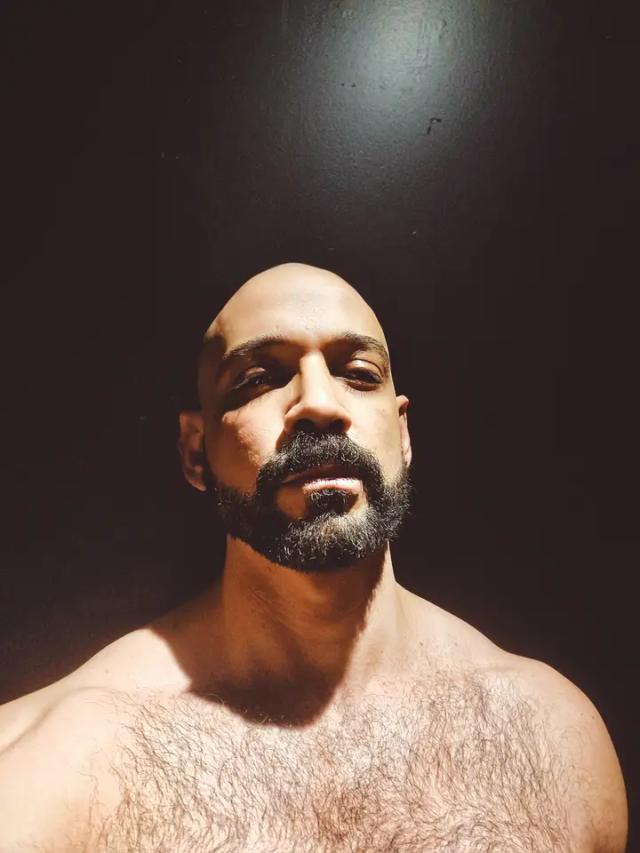 Hung Top Wolf