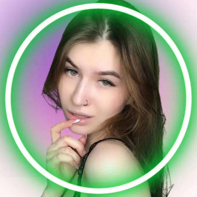 Evelyn Lux ✨