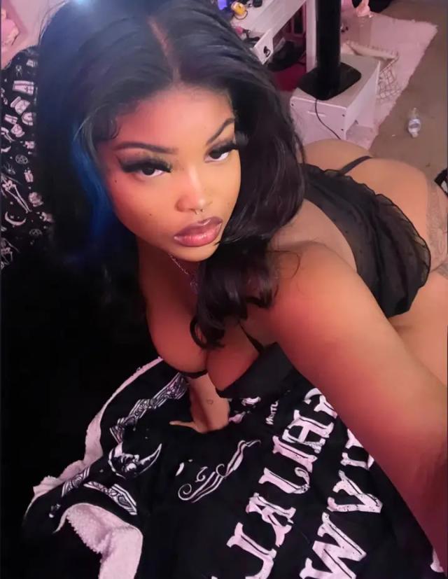 zari🧸