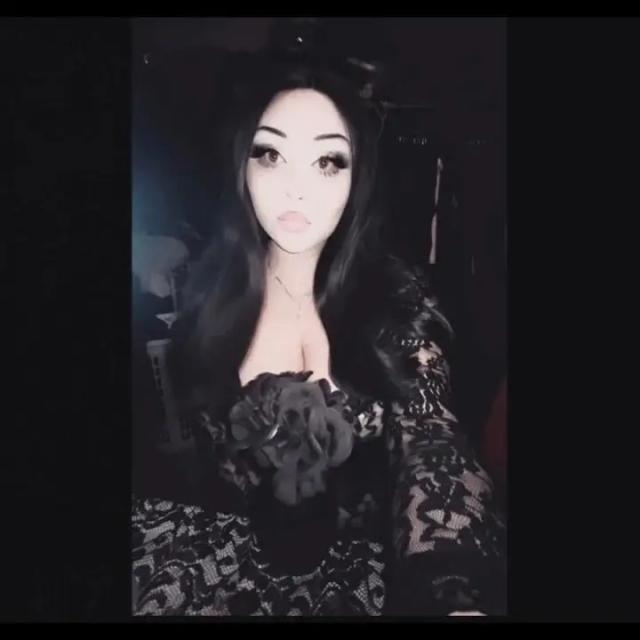 Arabella Raven