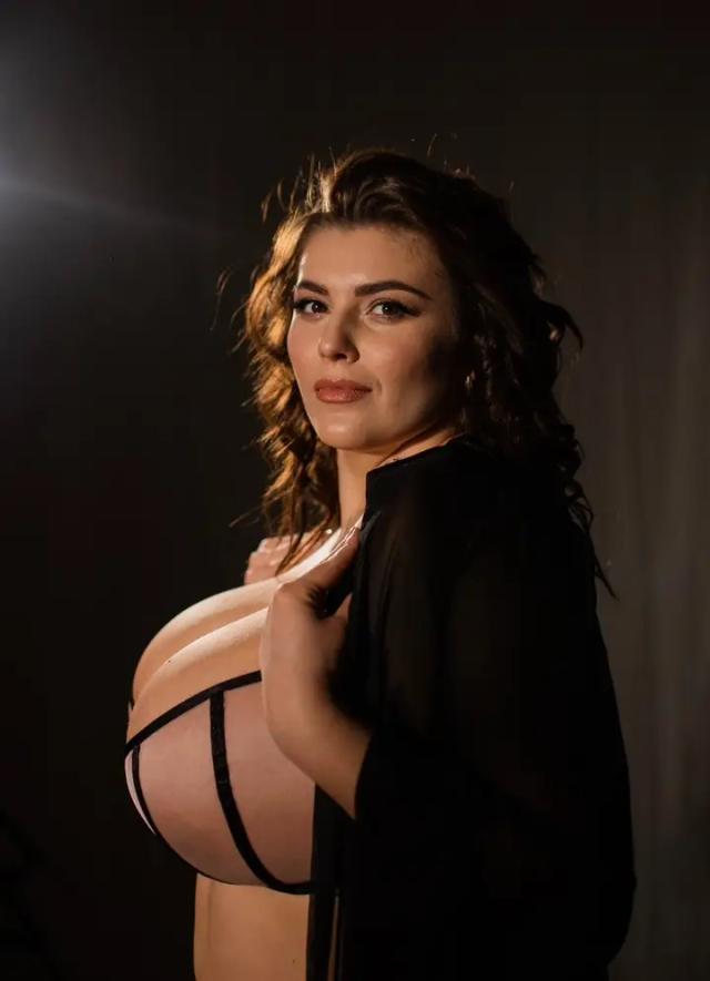 xenia queen