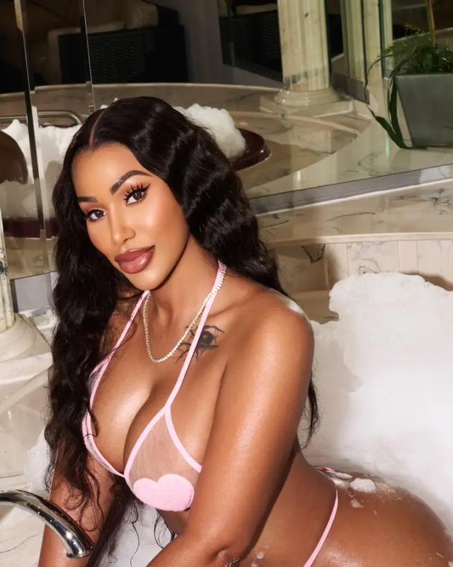 Katt Leya🍑