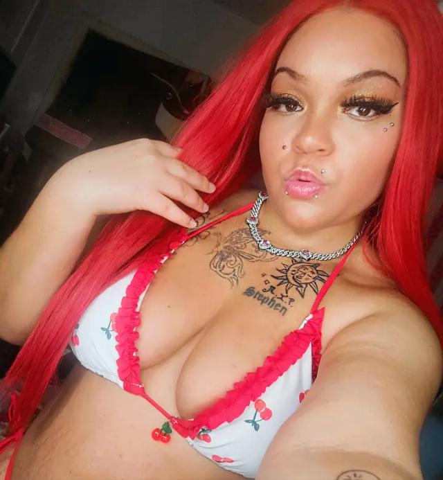 xoxoshybabe