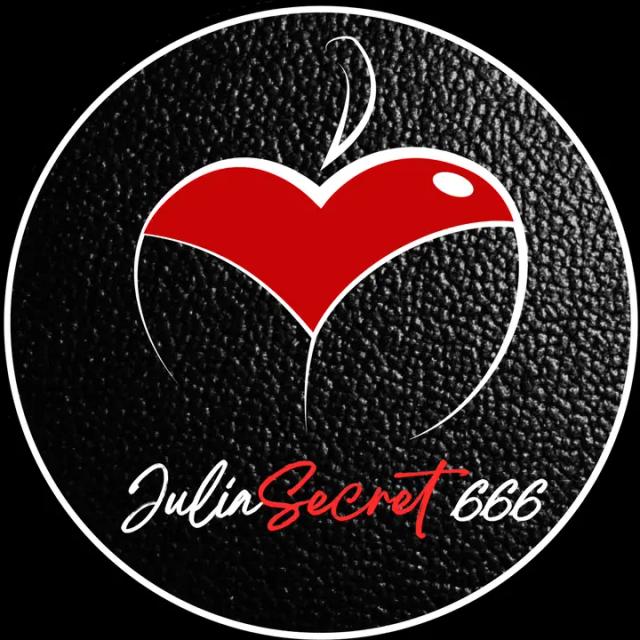 Julia Secret