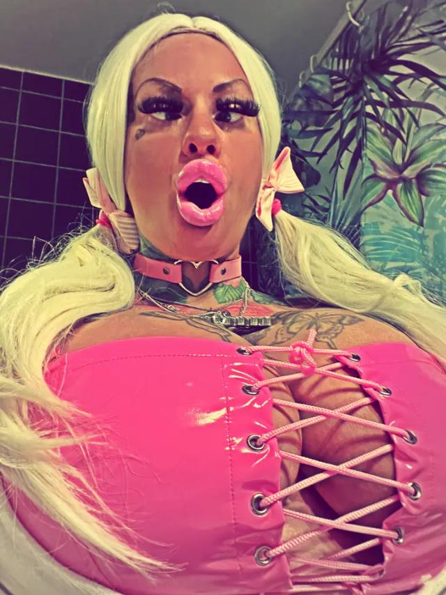 TheWigJenny 💦💖✨ 3000cc