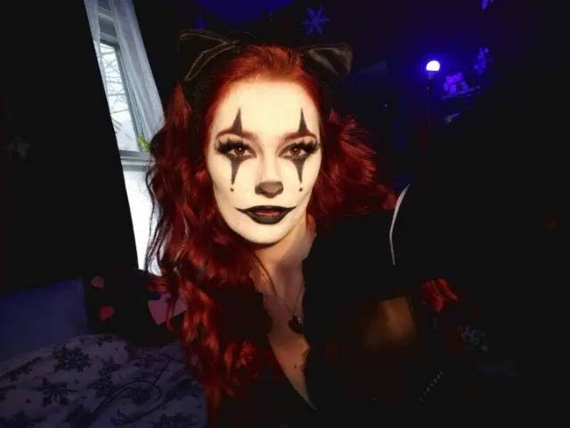 Kat🐈‍⬛