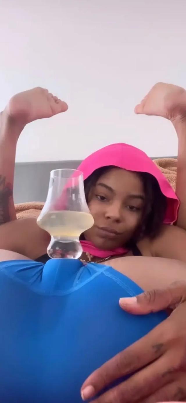 Mommyflexz