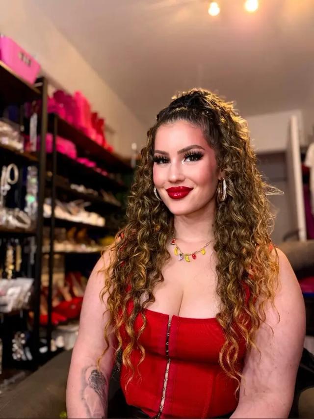 Laurie ⭐️Po🍆nStar⭐️