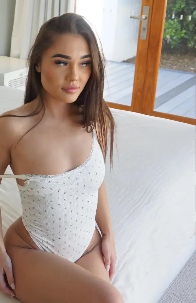 BrunetteBarbie
