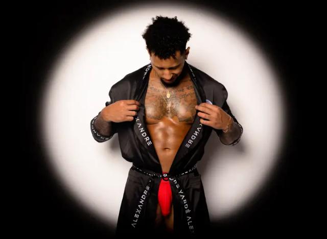 Jose Sanchez (Secret Latino Boyfriend👿)