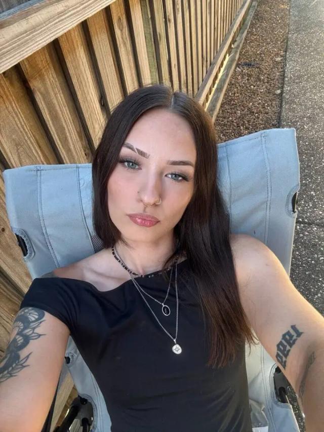 avie🌻