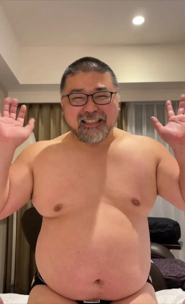 Uncle Yasu+ for free