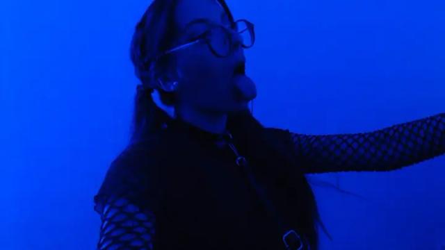 🖤