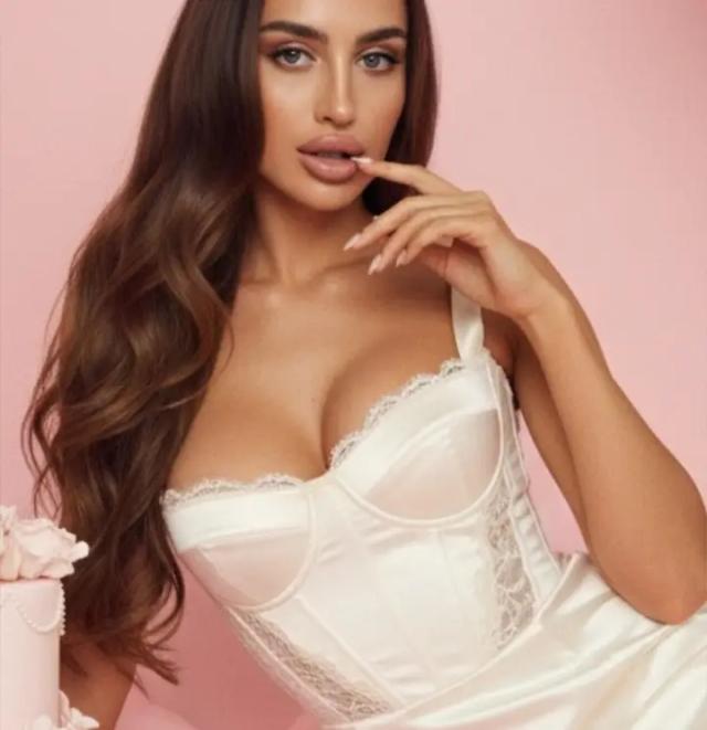 🍑KITTY KATE🍑