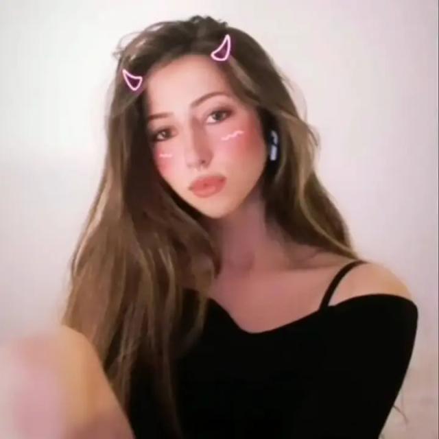 Erika Snow