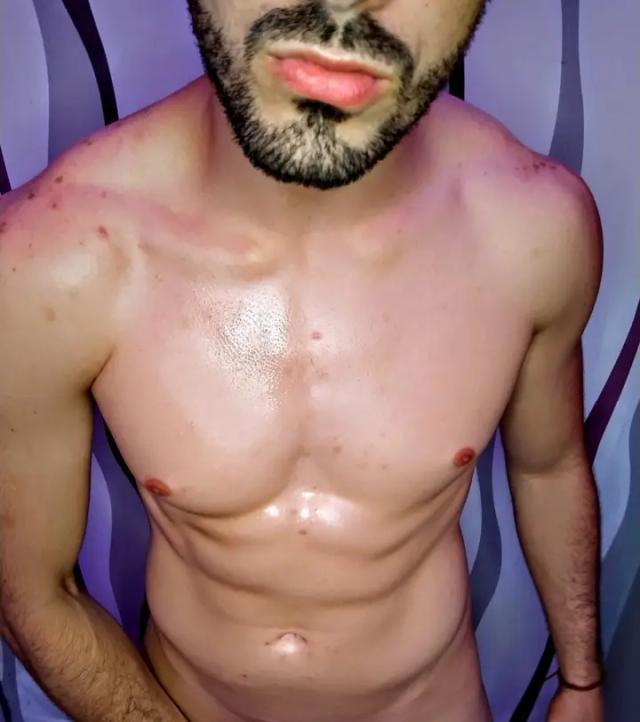 8" 🍆💦Jhon B