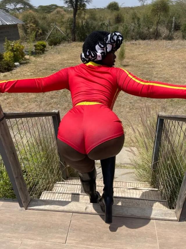 BLACK_MINAJ available now