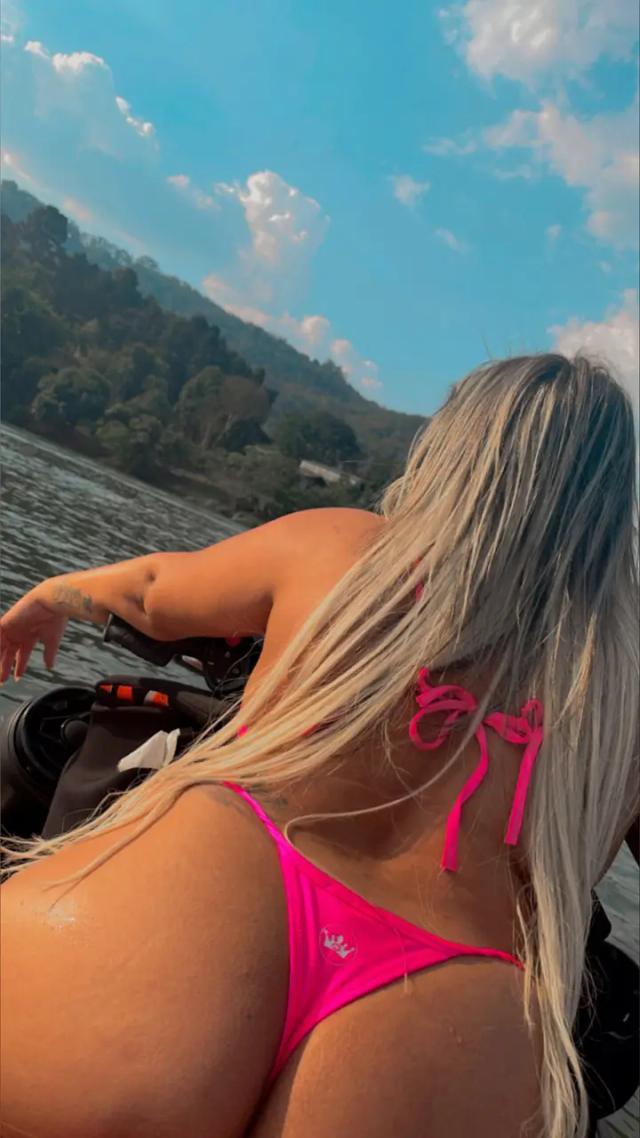Vivi ferrari