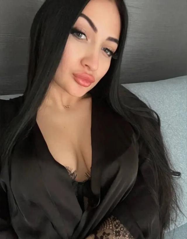 🎀Mia🎀