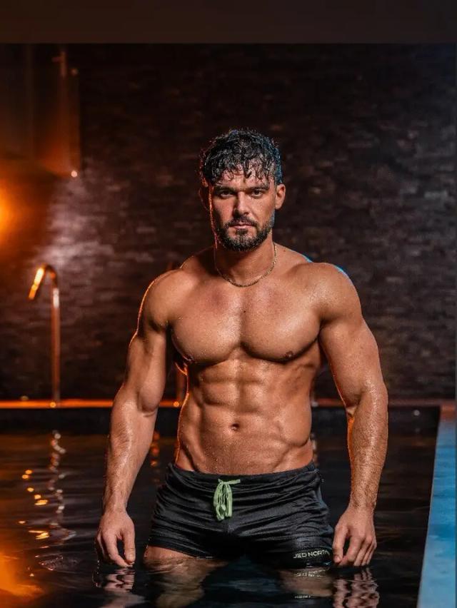 Mr Muscle 😈