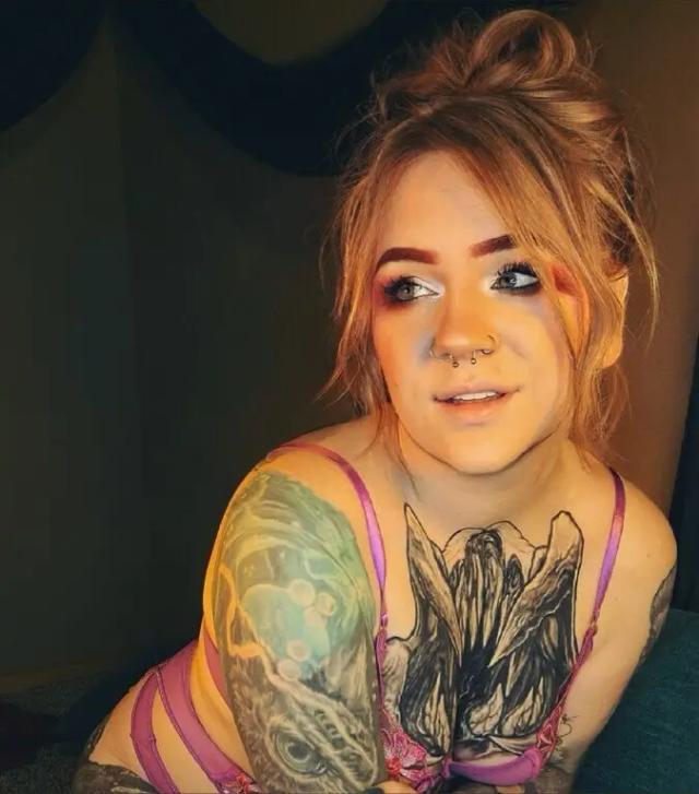 Eva Evergreene