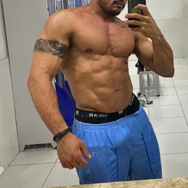 𝙆𝙀𝙑𝙄𝙉 𝘿𝙊𝙈 𝙓𝙓𝙇 🏋️🔥