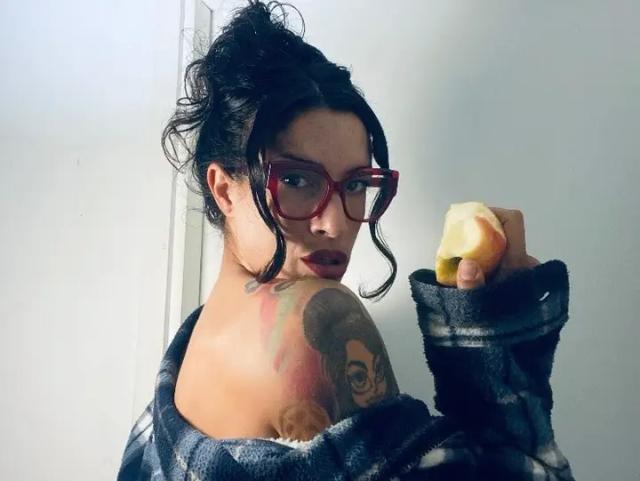 Lucia con L de Latina