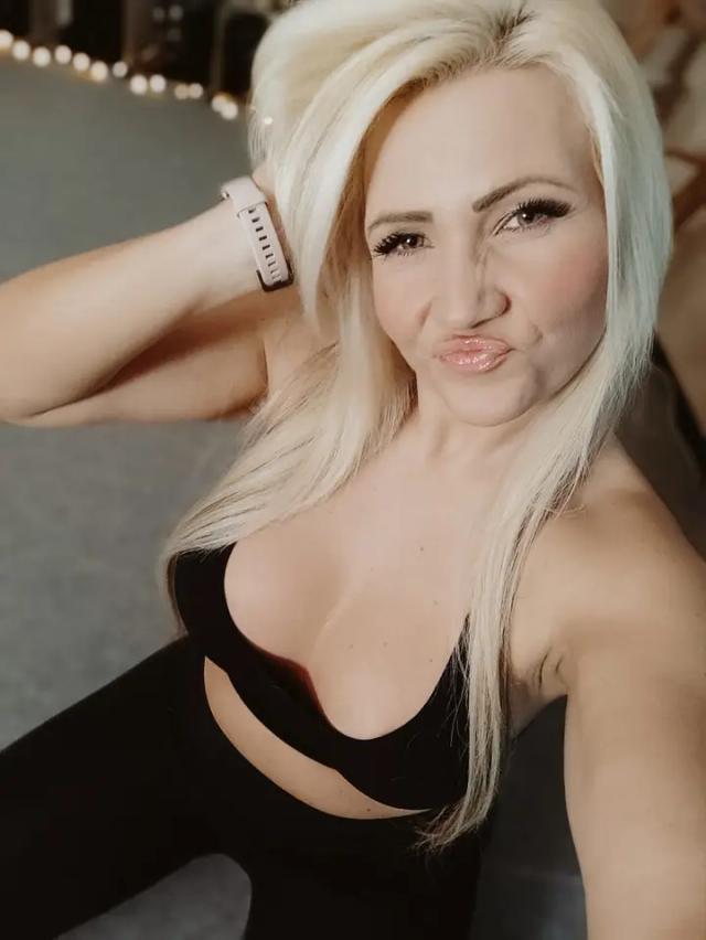 SecretLady