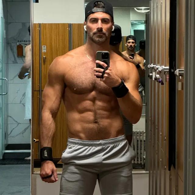 Clay Kleins