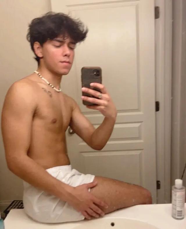Chris Stone