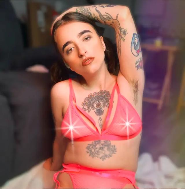 Scarlet Syns 🖤