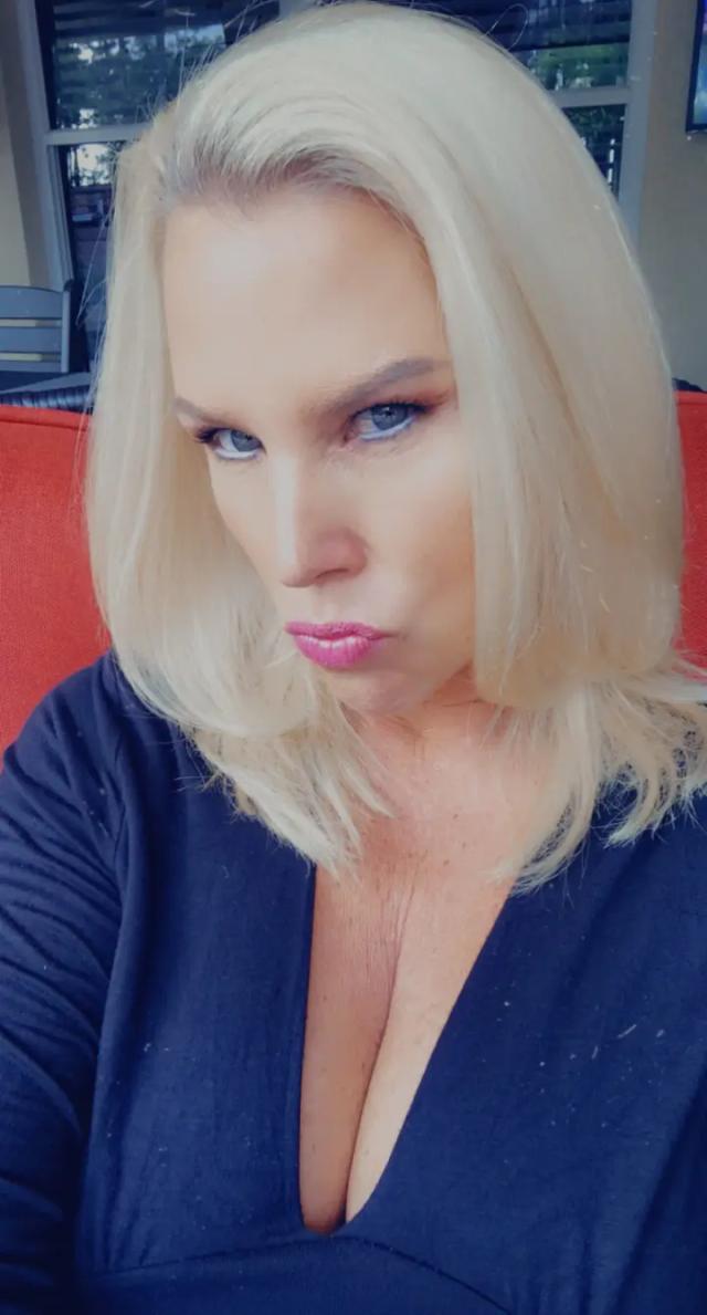 Jenny Jizz
