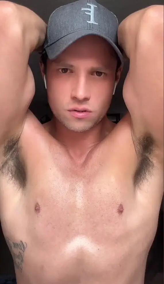 OCTAVIO