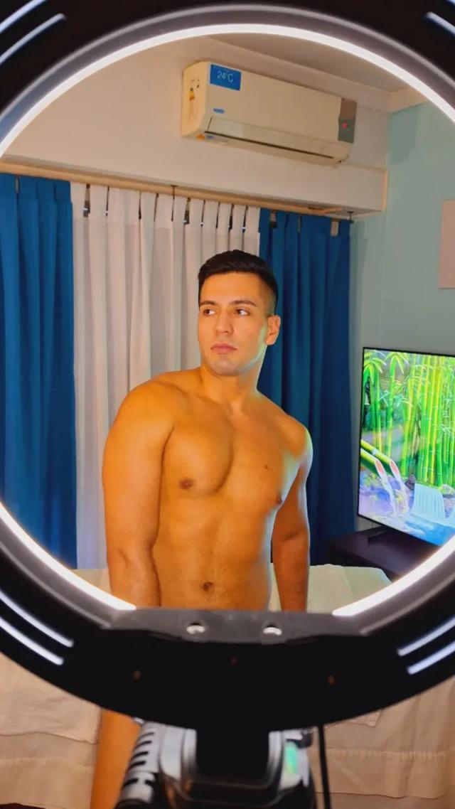 BenXXX 🍑🔥💦