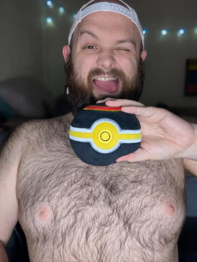 Ace Trainer Logan (he/they)