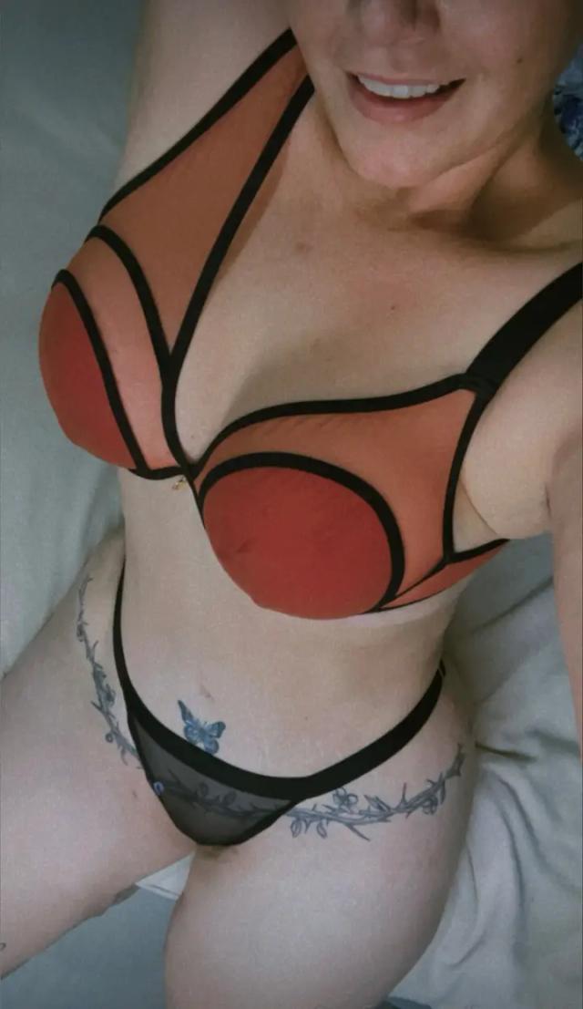 ERIKA FIERRO